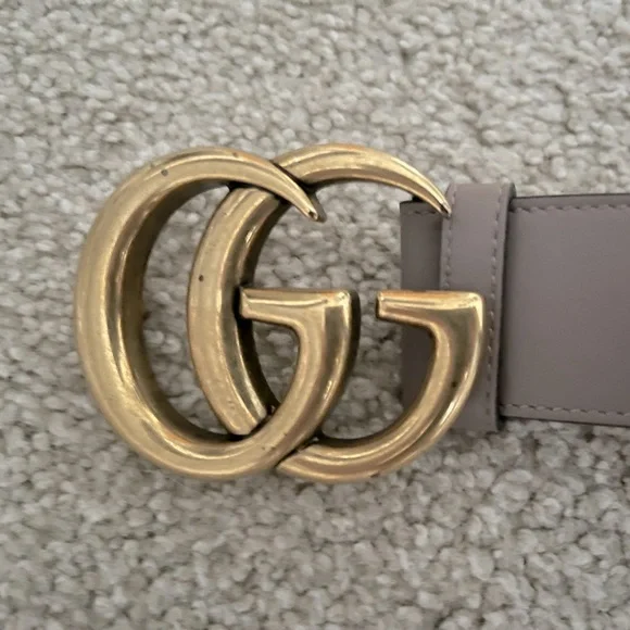 Women’s Gucci Belt Size 26 New Authentic Women Gucci Marmont GG Big Logo Leather Belt  main image 3